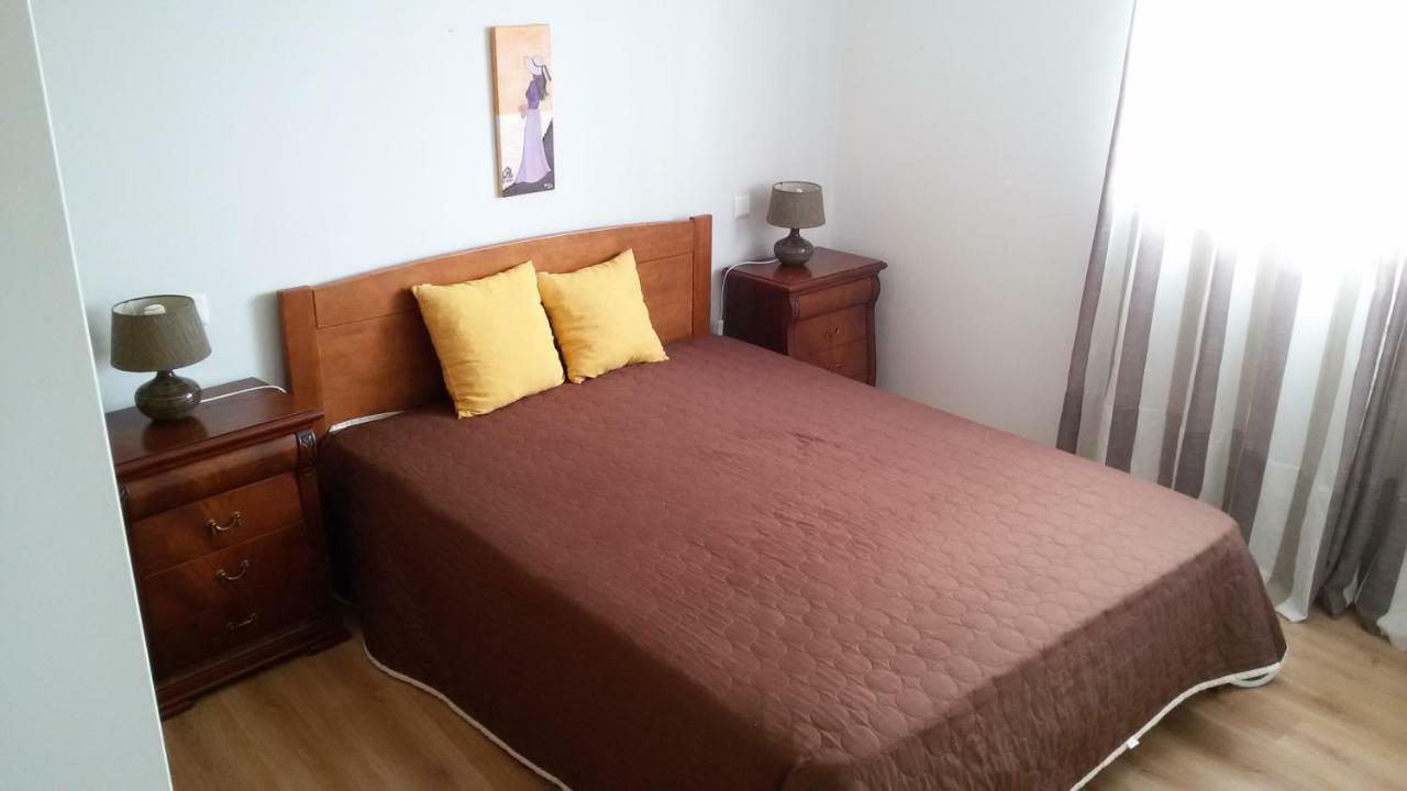 דירות נאזרה Casa Largo Dos Cedros מראה חיצוני תמונה